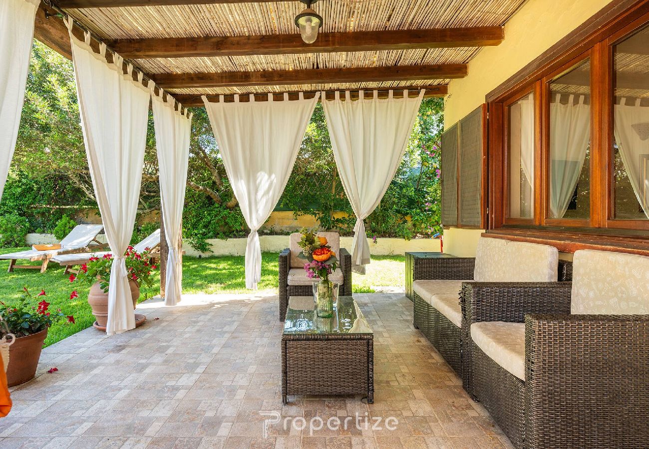 Villa en Pittulongu - Family Retreat Home by Propertize