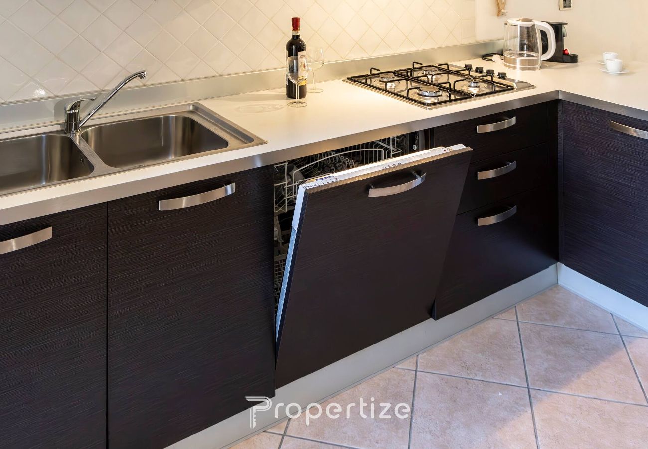 Chalet en Golfo Aranci - Villetta by Propertize - idromassaggio e patio