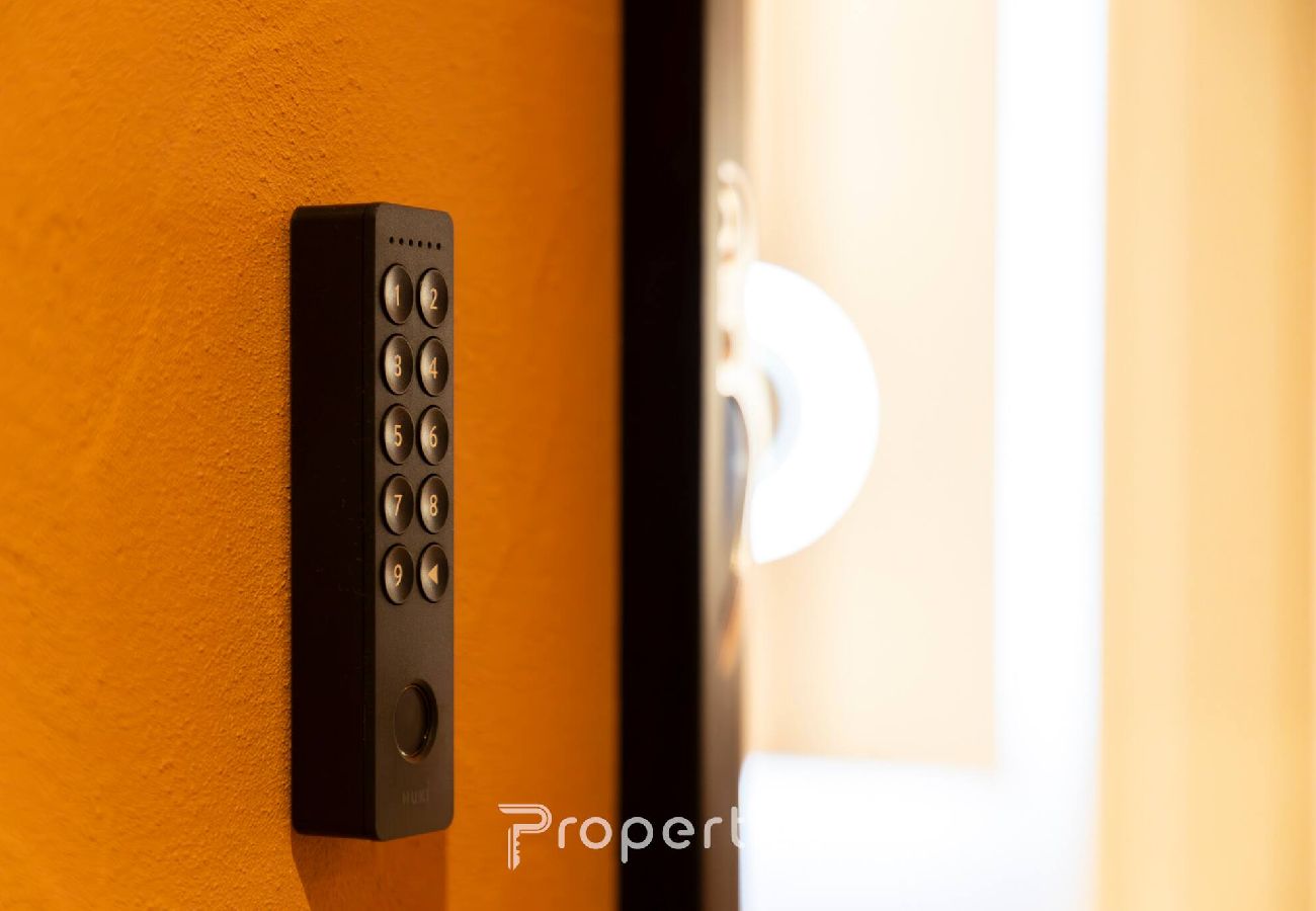Apartamento en Cagliari - Materia Terra&Vidru Studio by Propertize