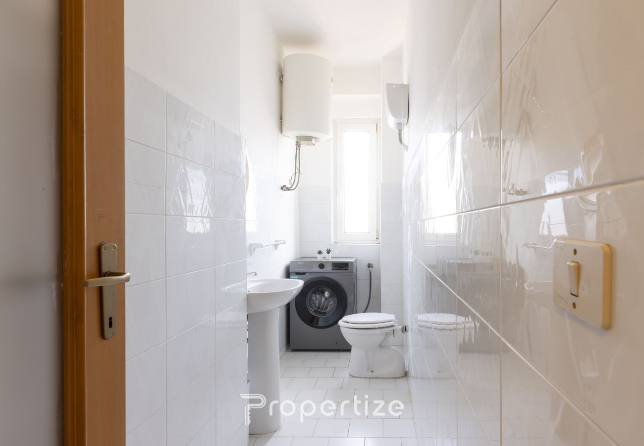 Apartamento en Cagliari - 3BR Family Apartment by Propertize