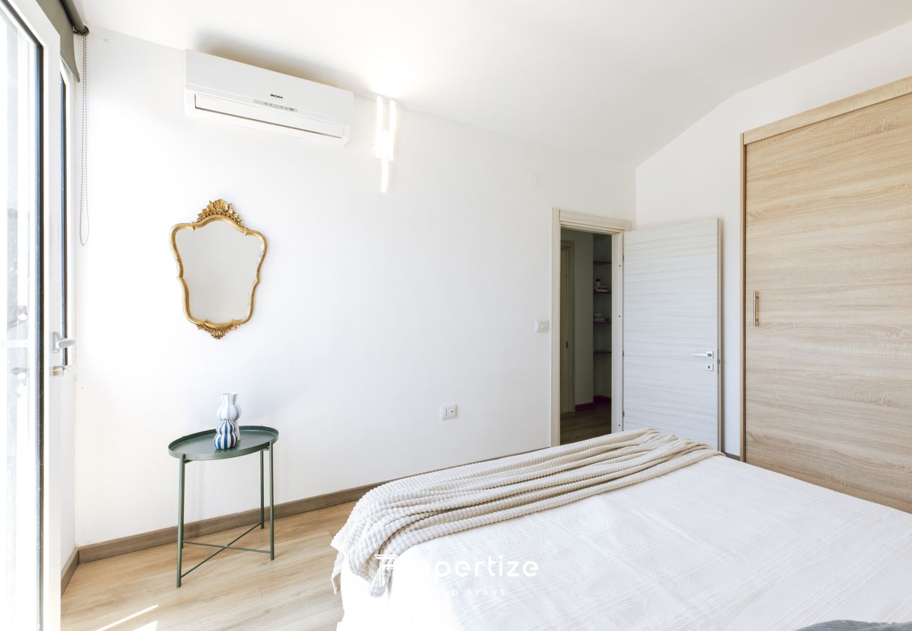 Apartamento en Cagliari - Mansarda con vista a Cagliari by Propertize