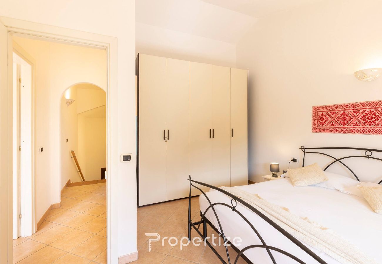 Chalet à Golfo Aranci - Villetta by Propertize - idromassaggio e patio