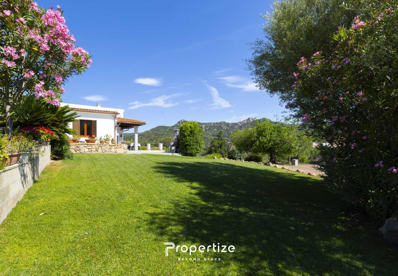 Villa à Monti - Villa Rurale con Vista by Propertize