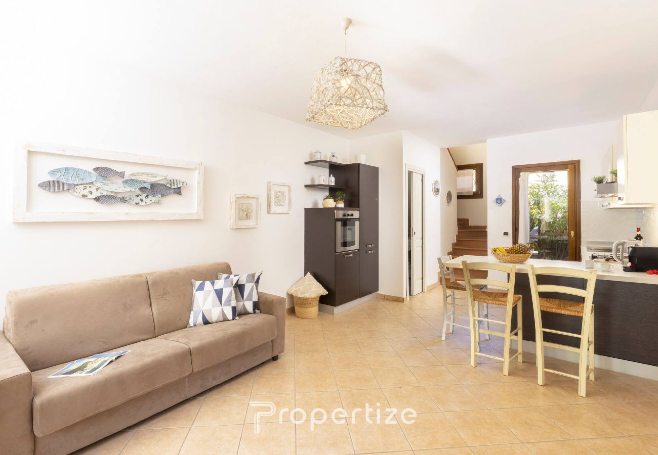 Villetta a Golfo Aranci - Villetta by Propertize - idromassaggio e patio