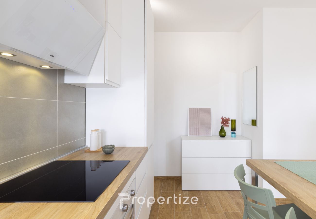 Appartamento a Monserrato - Verde Appartamento Moderno