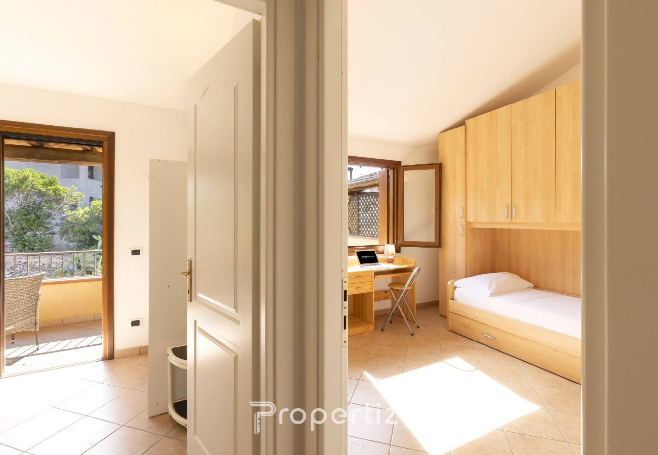 Chalet in Golfo Aranci - Villetta by Propertize - idromassaggio e patio