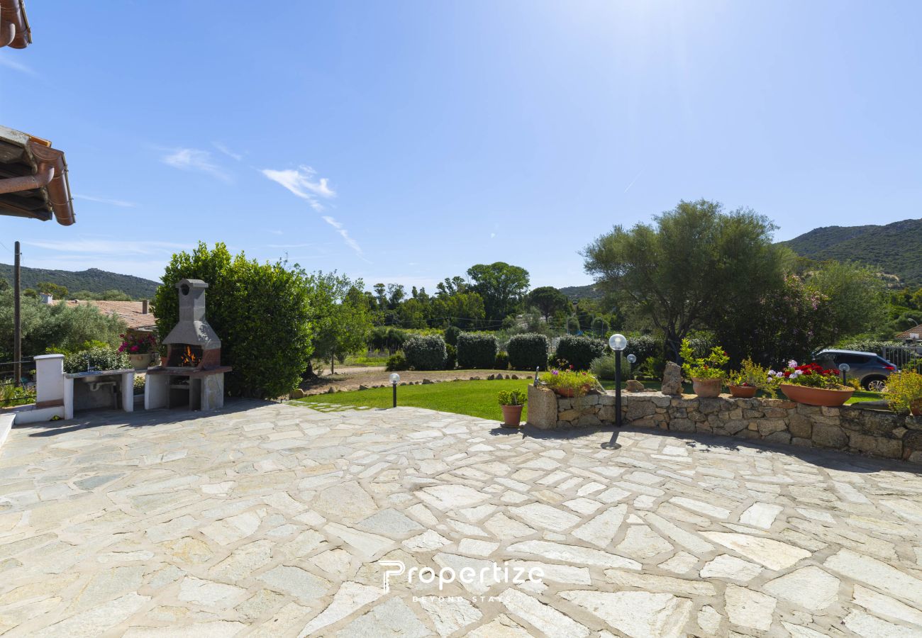 Villa in Monti - Villa Rurale con Vista by Propertize