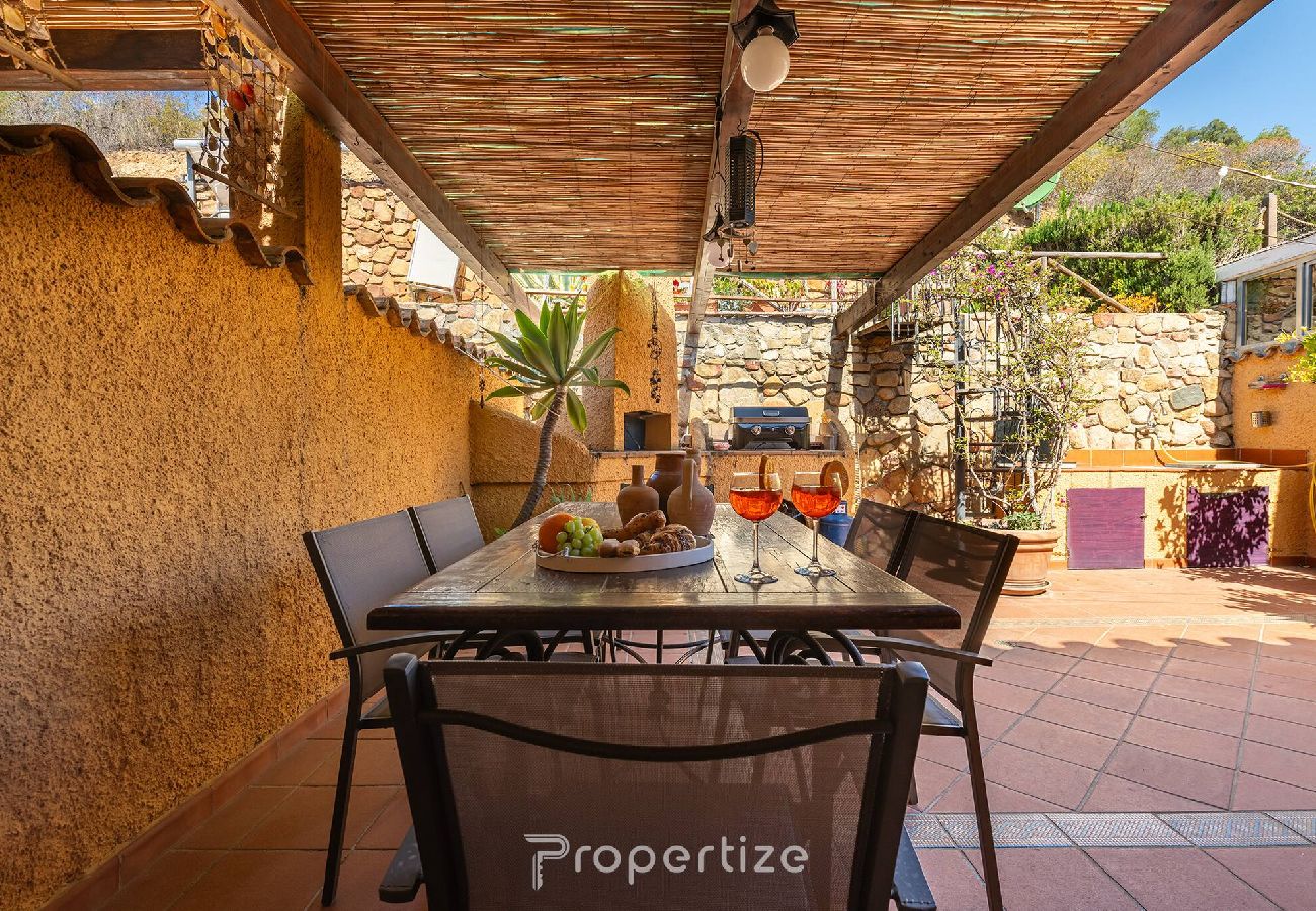 Willa w Villasimius - Magnifica Villa by Propertize
