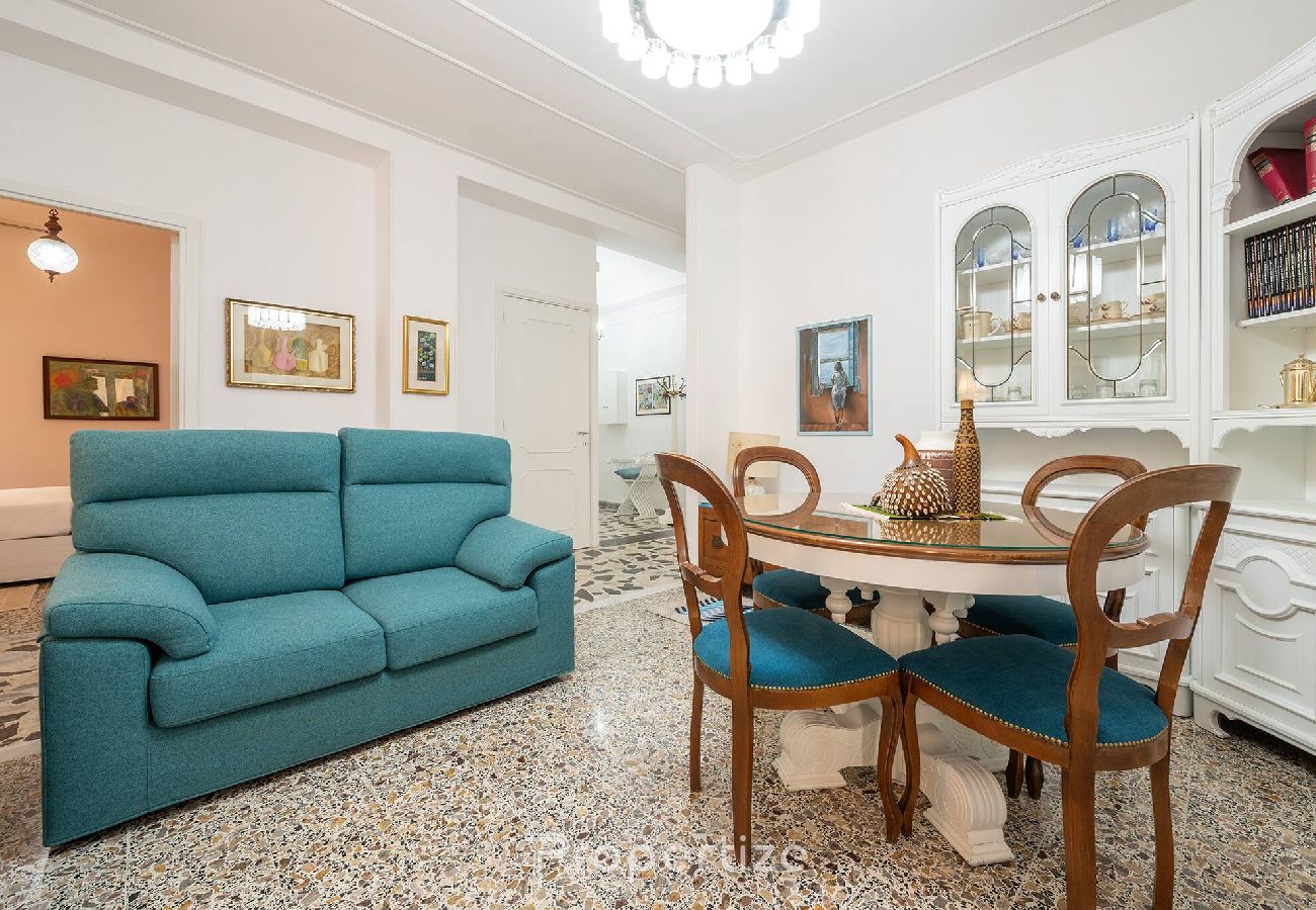 Apartament w Cagliari - Malaika Home by Propertize