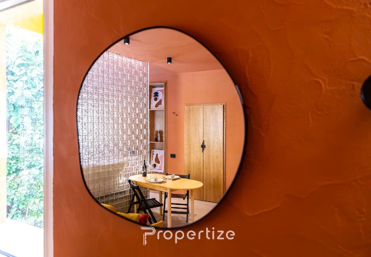 Apartament w Cagliari - Materia Terra&Vidru Studio by Propertize