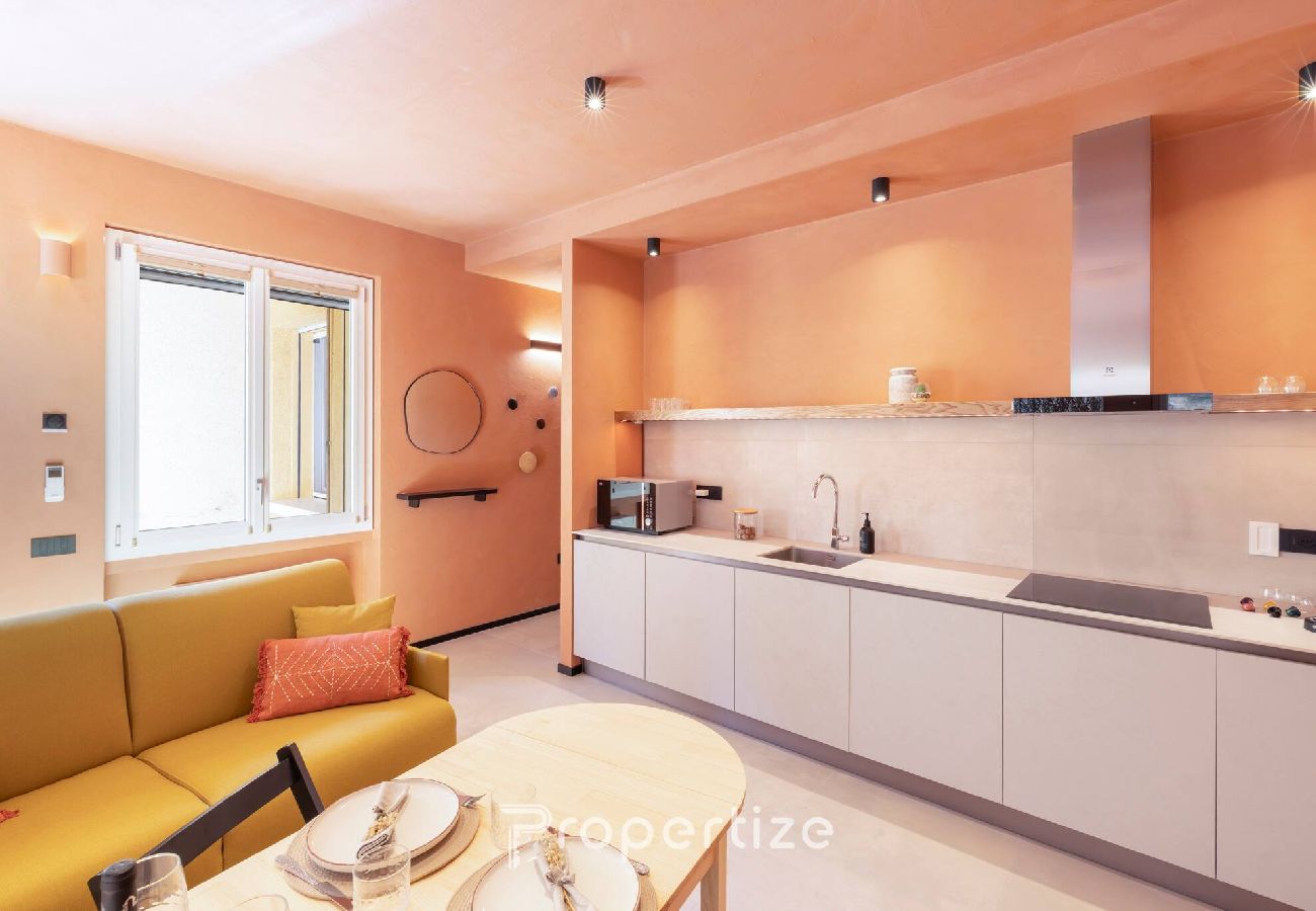 Apartament w Cagliari - Materia Terra&Vidru Studio by Propertize