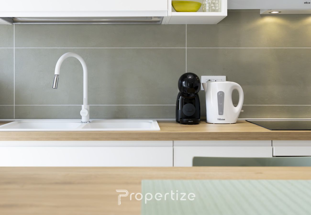 Apartament w Monserrato - Verde Appartamento Moderno