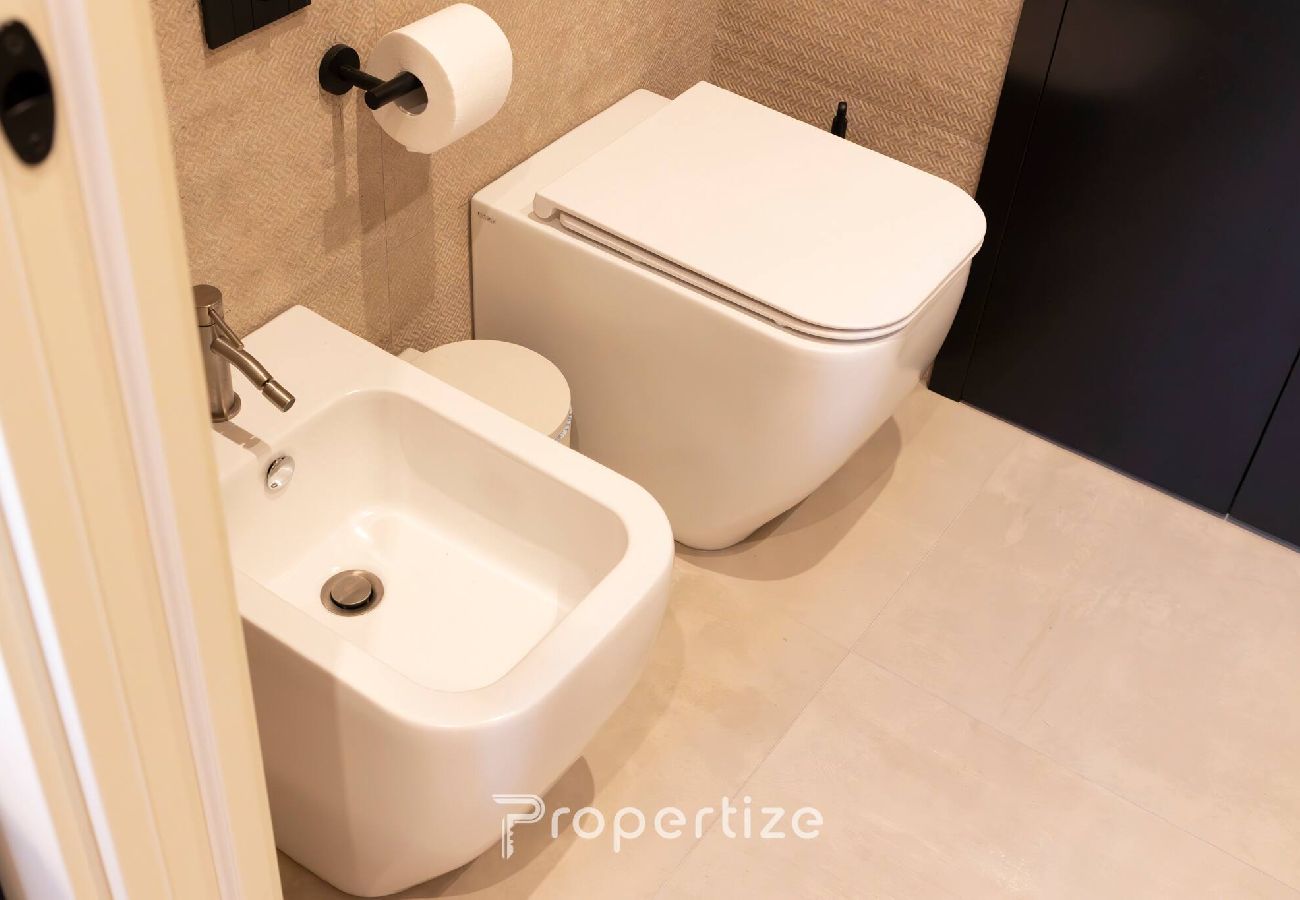 Apartamento em Cagliari - Materia Terra&Vidru Suite by Propertize