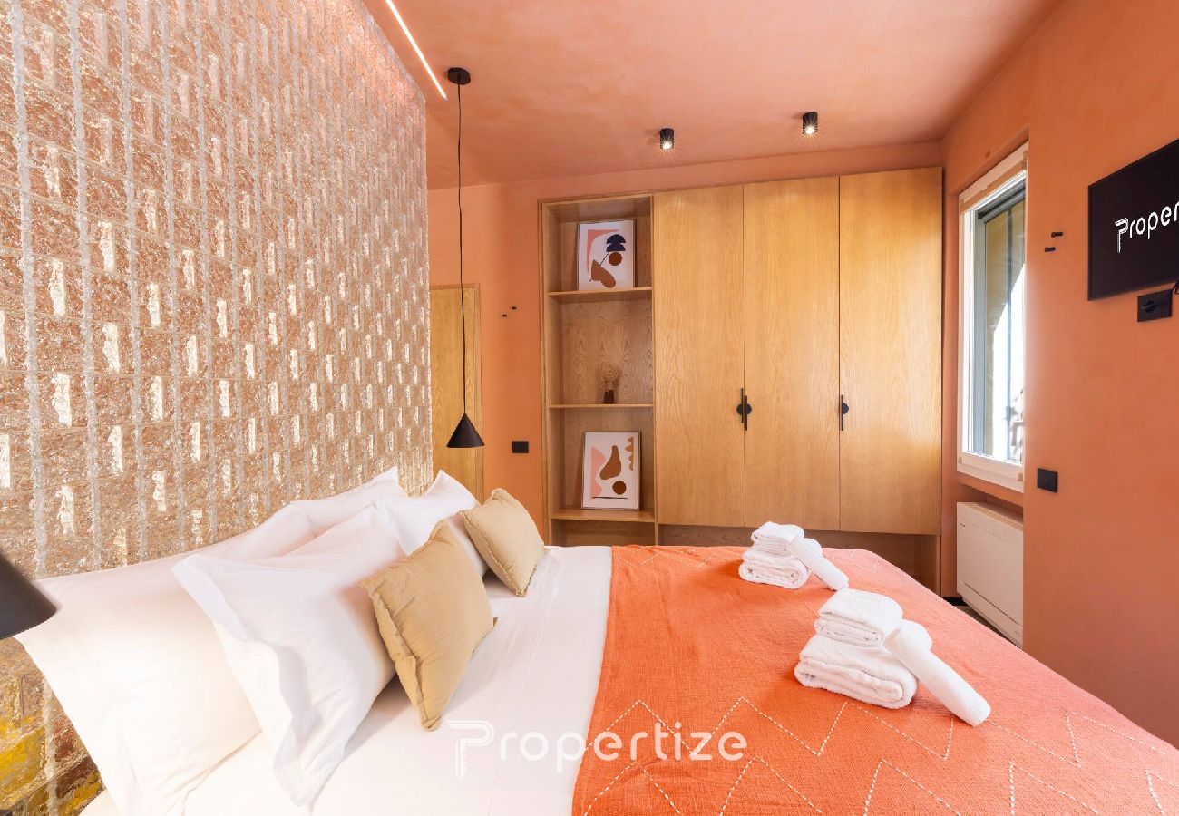 Apartamento em Cagliari - Materia Terra&Vidru Studio by Propertize