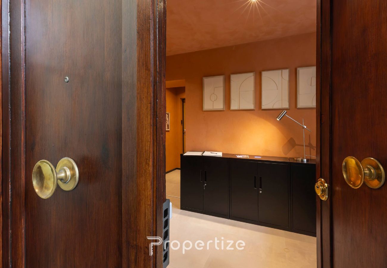 Apartamento em Cagliari - Materia Terra&Vidru Studio by Propertize