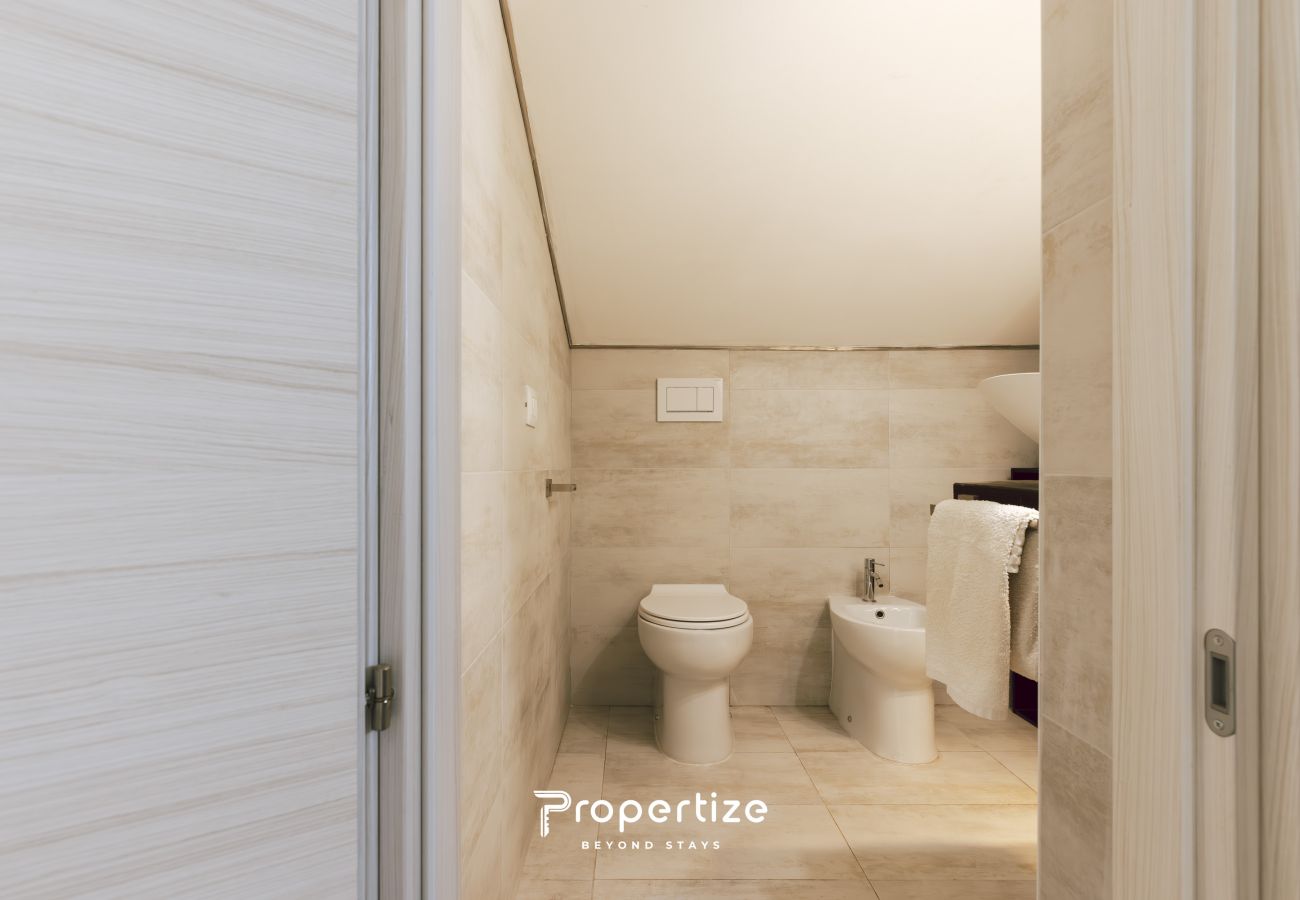 Apartamento em Cagliari - Mansarda con vista a Cagliari by Propertize
