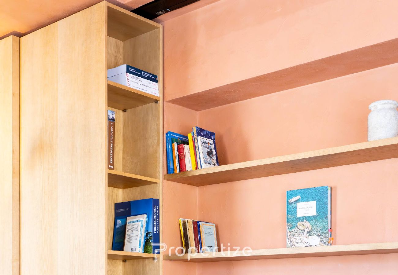 Apartment in Cagliari - Materia Terra&Vidru Suite by Propertize