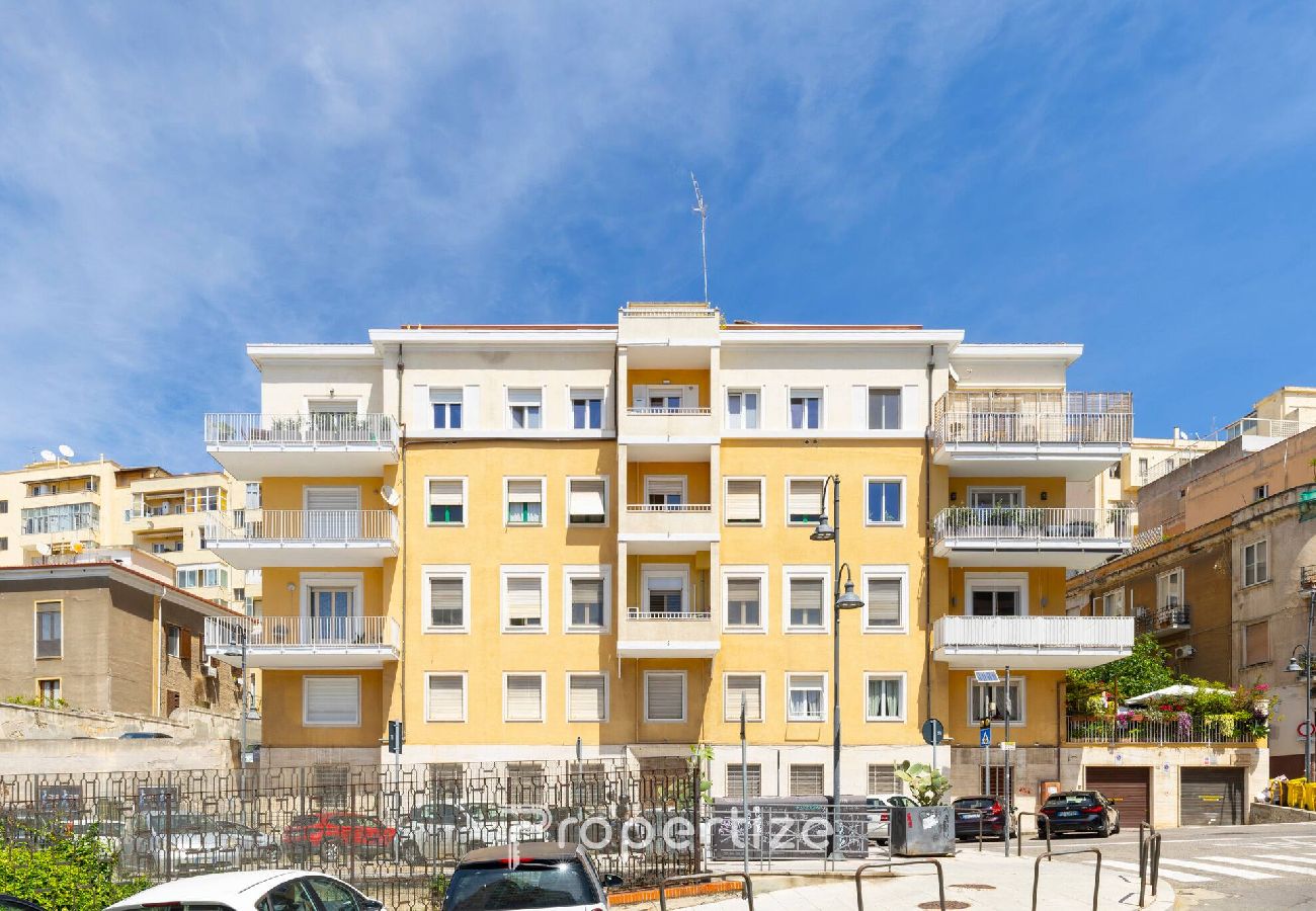 Apartment in Cagliari - Materia Terra&Vidru Suite by Propertize