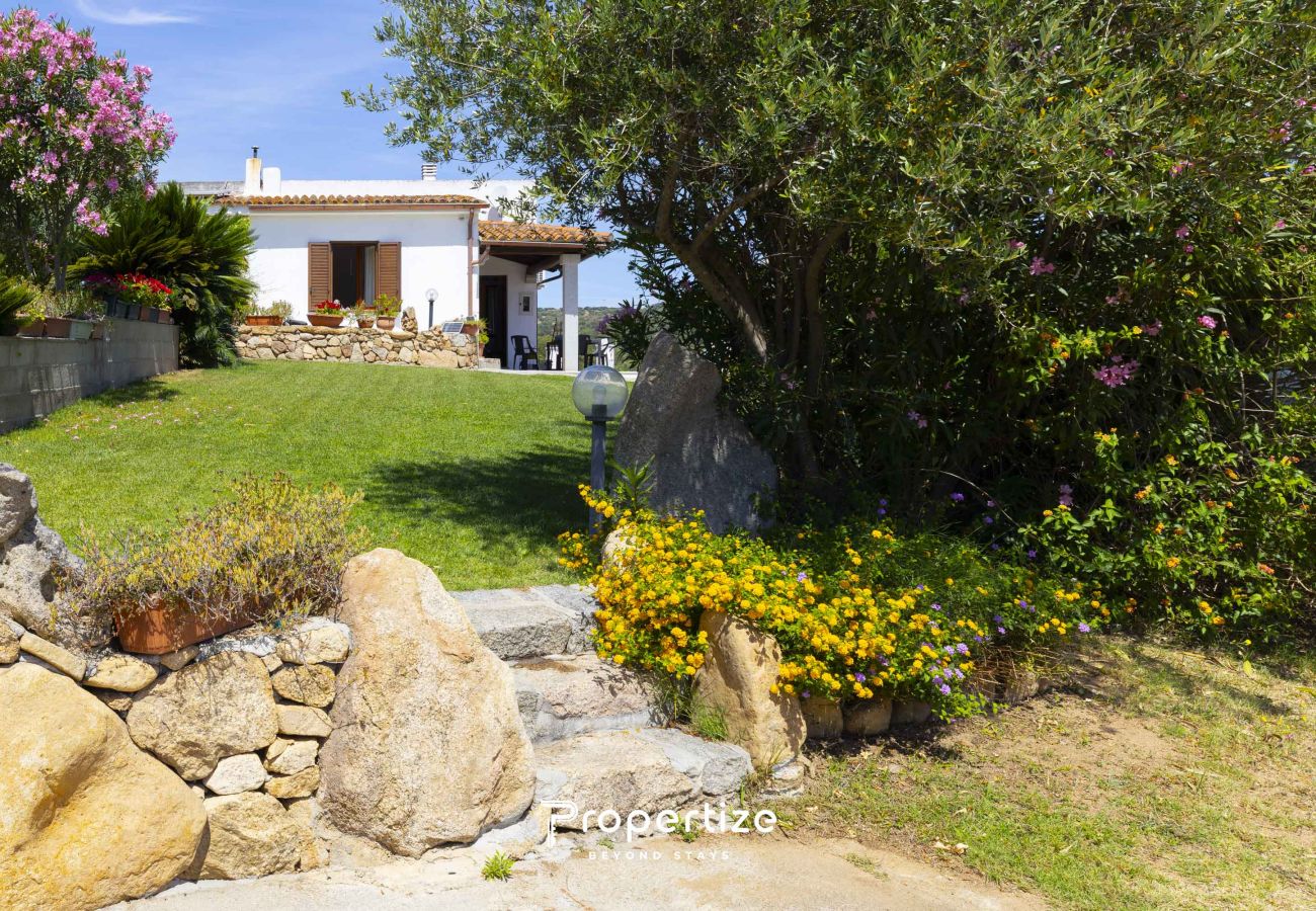 Villa in Monti - Villa Rurale con Vista by Propertize